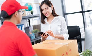 Courier Service Manchester